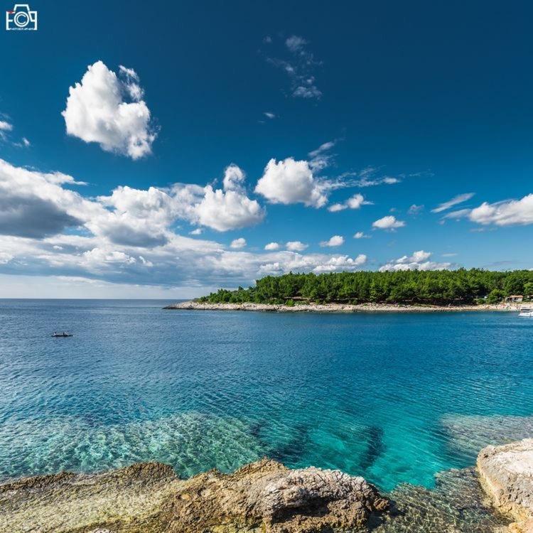 Apartman Yacht Medulin Buitenkant foto
