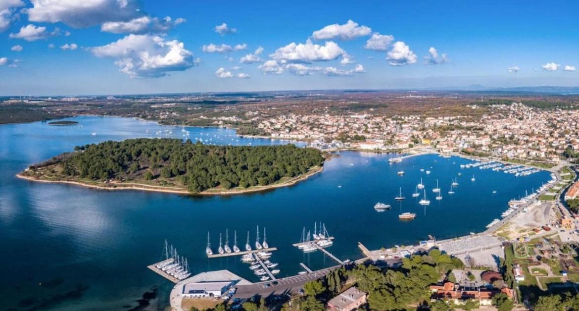 Apartman Yacht Medulin Buitenkant foto